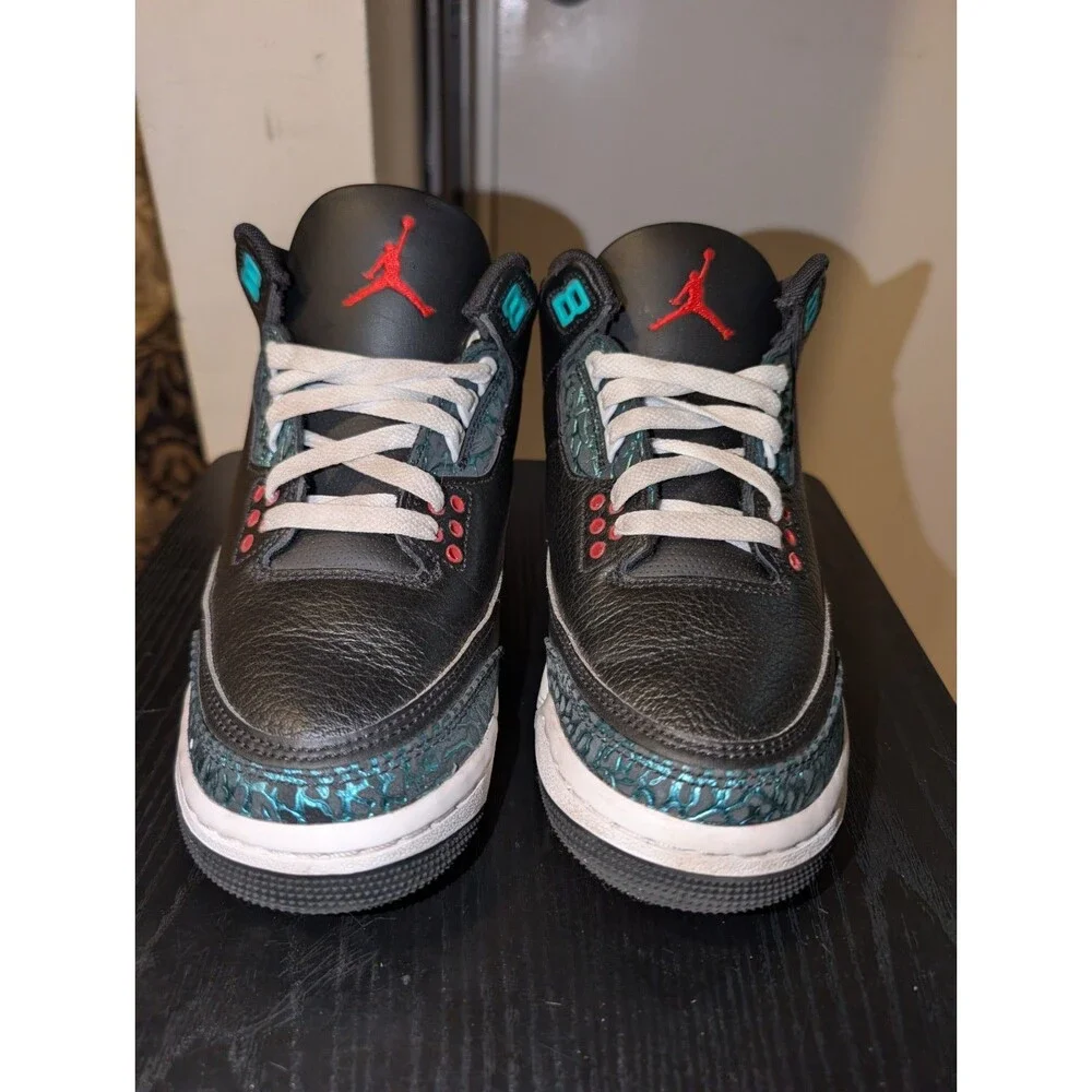 Nike Air Jordan 3 Retro Moto Black/Siren Red-Hyper Jade (FV5437 001) Sz 6.5Y
